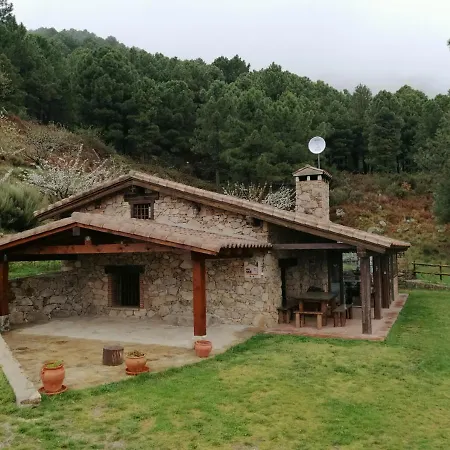 Refugio Perdigones * El Arenal (Castile and Leon)